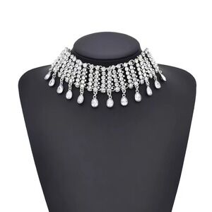 NWT Sparkling Crystal Choker‎ Necklace Statement Drip Gem Rhinestone Jewelry
